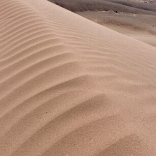 Solné pohoří poušť Atacama