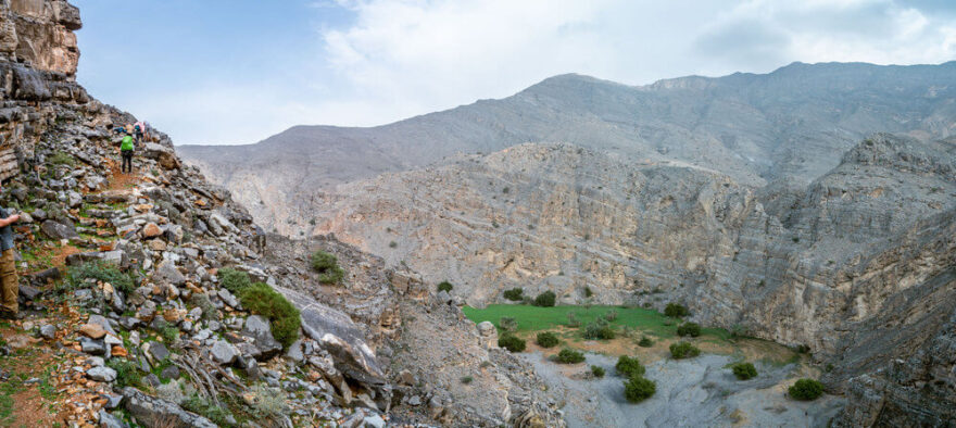 Oáza na treku v horách Hajar