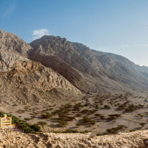 Pohled z pevnosti Dhayah Fort v Emirátu Ras Al Khaimah