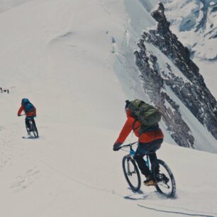 Magoři na kole. Foto: Bontonfilm