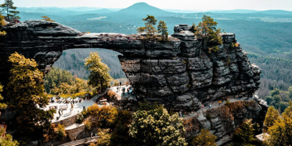 Česká republika mimo Prahu: 5 regionů plných dobrodružství, které stojí za výlet