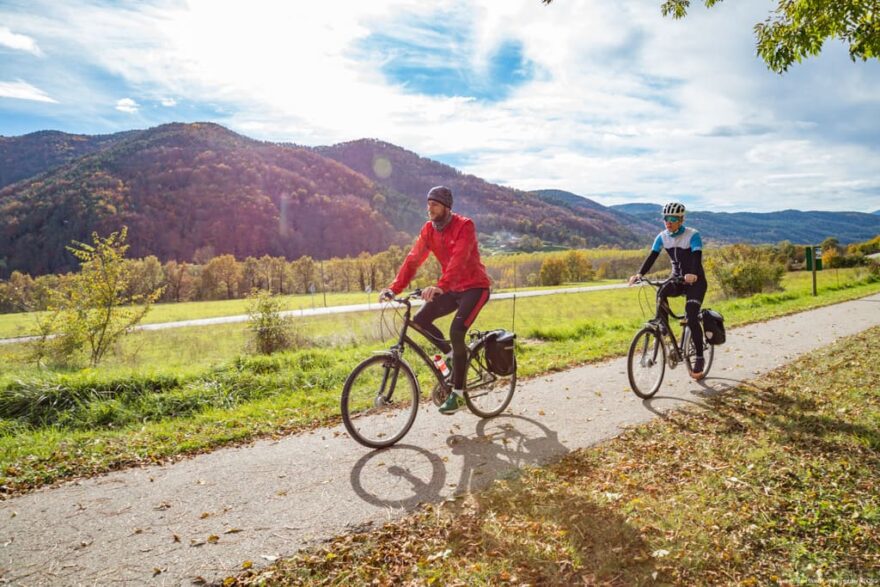 Na kole v Ripollès. Foto: Jase Wilson