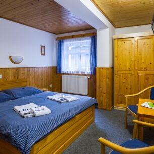 SOUTĚŽ: Bouda Máma a Pecký pivovar: hory, wellness i pivo s duší Krkonoš