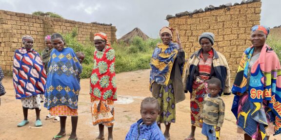 FILIP VÍTEK: Afrika – Do pekla a zase zpátky