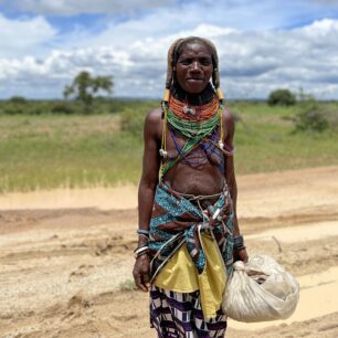 FILIP VÍTEK: Afrika – Do pekla a zase zpátky