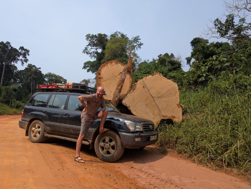 FILIP VÍTEK: Afrika – Do pekla a zase zpátky