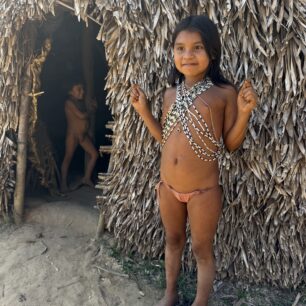 Miroslav Haluza a Poslední kmen: Česká expedice k ohroženým Hoti