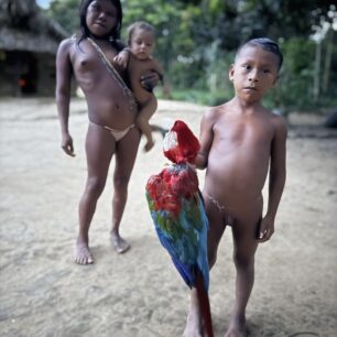 Miroslav Haluza a Poslední kmen: Česká expedice k ohroženým Hoti