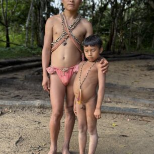 Miroslav Haluza a Poslední kmen: Česká expedice k ohroženým Hoti