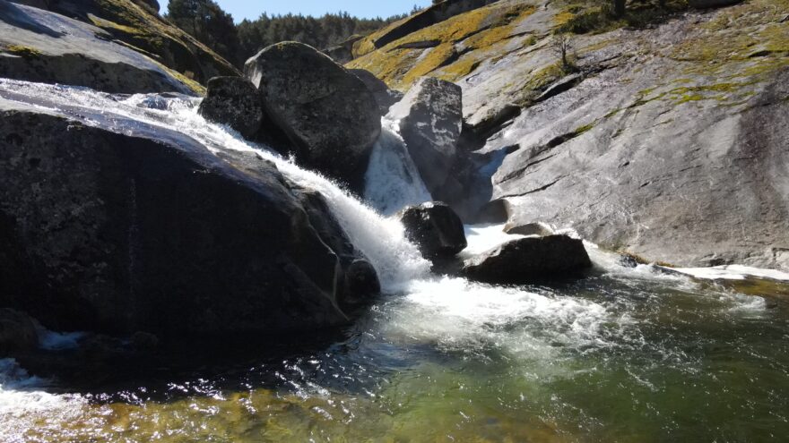 Sierra de Gredos: kamenné srdce Ávily pod vrcholem Almanzoru. Zdroj: Turismo Castilla y Leon