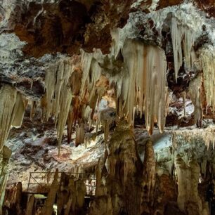 Fascinující podzemí: Cuevas del Águila, Zdroj: Turespaña