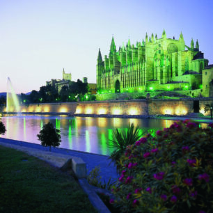 Mallorca - katedrála v La Palma. Foto: Turespaña