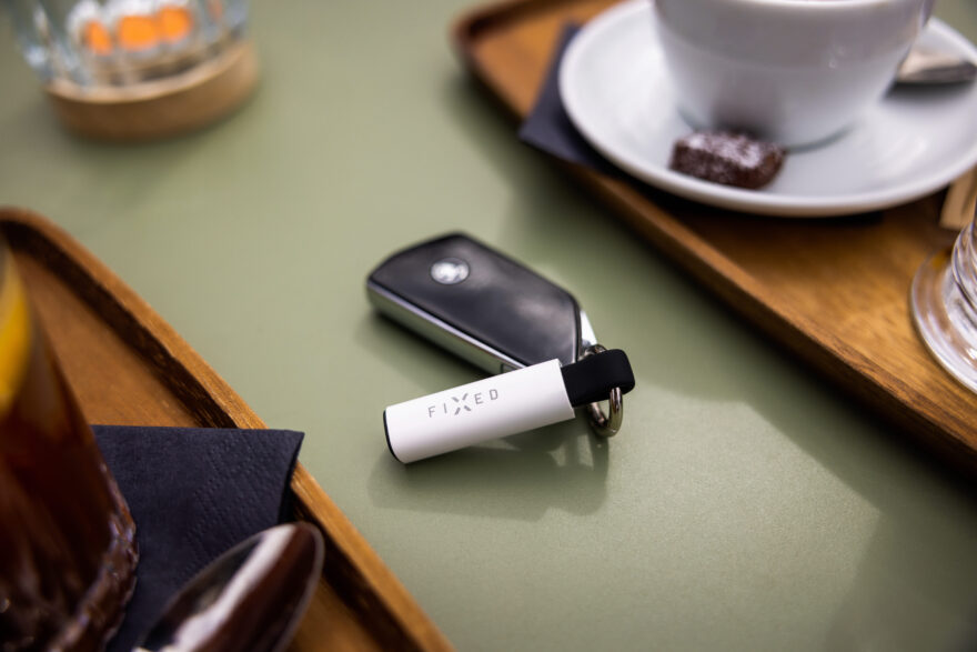 Ztracené věci? S FIXED Tag Stick smart tracker jen na chvíli