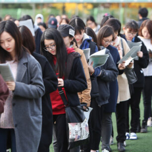 Pripravy na najdolezitejsiu skusku v zivote. Zdroj: the korea herald