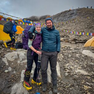 Mária Hundža Stratilová a Michal Gálik: Ticho nad 8000 – Expedice Manáslu