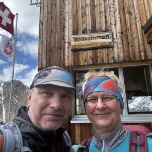 Na chatě Täschhütte, (2.701 m)
