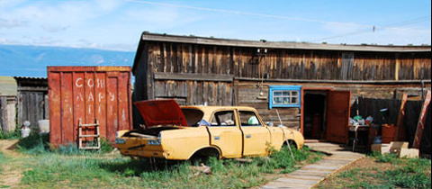 Stop na ruské Olchoně s lahví vodky a nesmírně veselým řidičem