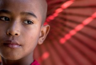 Rekonstrukce školy na Lomboku pokračuje