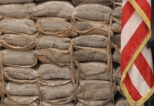 Zeď nám spadla, kdopak nám ji postaví?