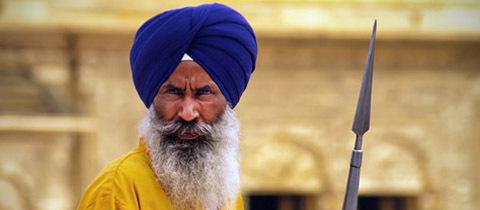 Vítězné fotografie třetího kola s tématem portrét z cest jsou na světě.