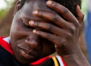 Jdi a zabíjej!:  Příběh dětské vojačky Grace z Ugandy