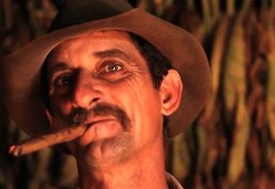 VIDEO: Tři minuty na Kubě, kdy můžete přivonět k doutníkům, ochutnat Cuba Libre a zatancovat si!