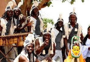 Hlavní hvězda Rytmů Afriky Harouna Dembléé přijede až z Burkina Faso