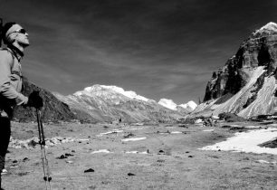 Přechod masívu Kanchenjungy: Třetí nejvyšší hora na světě, dva kamarádi, jeden sen…