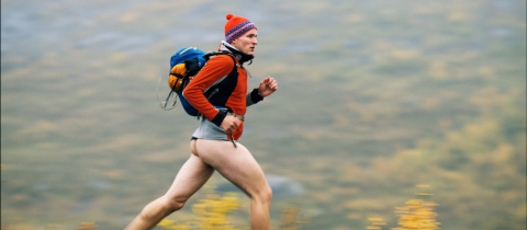 Severský černý humor, norská příroda i nahota, film Proti přírodě má všeho dostatek  