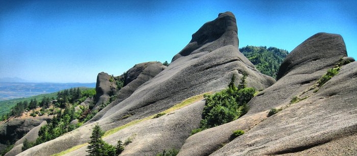 Za piráty i dinosaury do Albánie