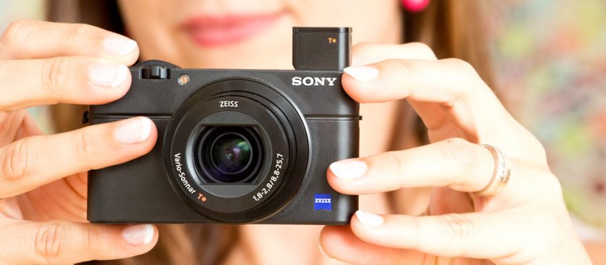 7 rad, jak vybrat cestovatelský foťák