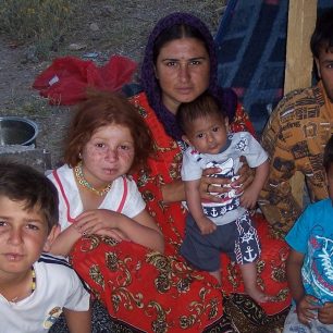 Setkání s uprchlíky na kraji města Aksaray