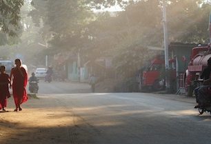 Expedice Lovelo: Na kolech v okolí Mandalay