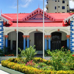 Prozkoumejte kouzelné Male, vstupní bránu Malediv