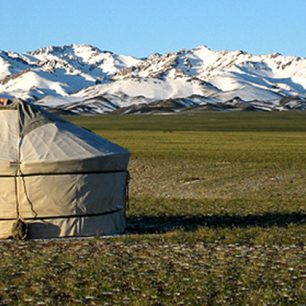 Jak se dá prožít Osm měsíců v Asii?