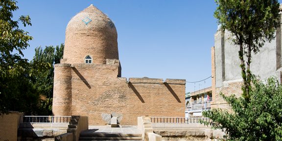 Íránský Hamadán: město, kde spí slavný Avicenna