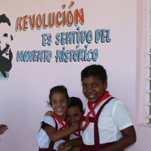 ROZHOVOR: Smrtí Fidela Castra se změny na Kubě neurychlí, pro turisty bude stále lákavá. Muselo by dojít ke zrušení embarga