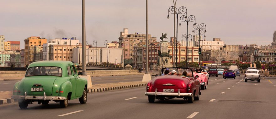 PRŮVODCI DOPORUČUJÍ: Petr Novotný o tom, jak se mění Kuba po smrti Fidela Castra a kdy je nejlepší ji procestovat