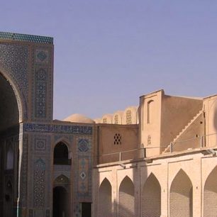 Procestujte Írán s odborníky z CK Good Places