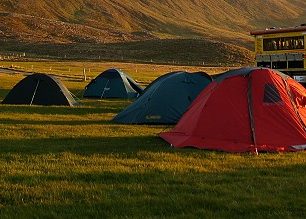 PRŮVODCI DOPORUČUJÍ: Jak procestovat Island bez davů turistů a se spoustou zážitků