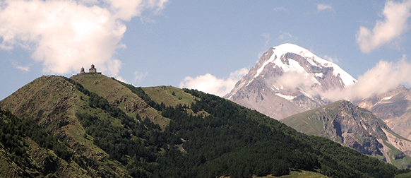 Toulejte se profláknutými  i liduprázdnými treky v severní Gruzii