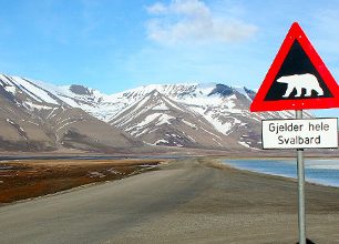 Nová kniha od cestovatele Jana Šťovíčka: Špicberky – Království ledních medvědů