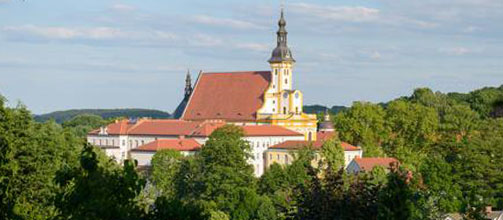 Objevte kouzlo kláštera Neuzelle. Barokní perla Braniborska slaví letos 750 let!