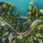 Na silničním kole kolem švýcarských hor, řek, jezer i strmých skal