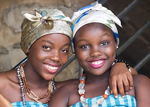 Senegalské pobřeží je naprostým opakem klidného, uctivého a laskavého vnitrozemí