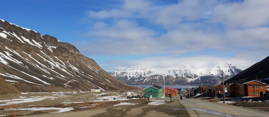 Na Špicberkách raději bez pušky ani krok. Přesto je navštivte!