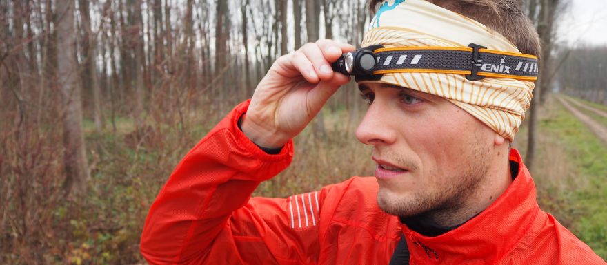 Jaká je ideální čelovka na cestování?