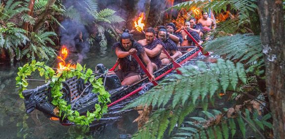 Rotorua, město známé svojí termální aktivitou, ale také novozélandskou maorskou kulturou