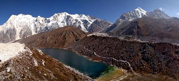 ROZHOVOR: V Nepálu bez problému najdete vysněná exotická místa beze stopy pokroku, často stačí zajít do boční uličky