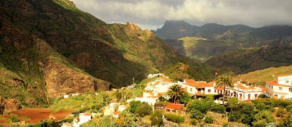 Učaruje vám sopečná krajina, písečné duny nebo třeba lesy plné vavřínů. Na Kanárských ostrovech si příroda vyhrála jako málokde